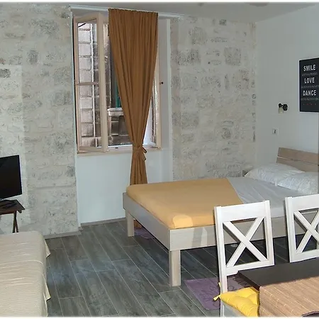 Mila Apartment